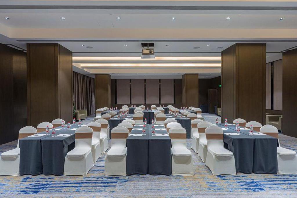 Фото Hl Rezen Hotel Chengdu