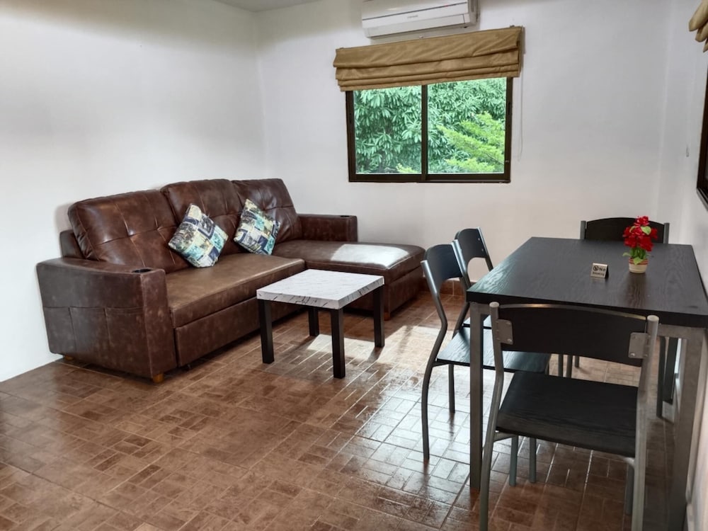 Фото Phratamnak Inn