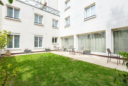 Внешний вид отеля Hôtel Montbriand Antony в Антони, фото 2