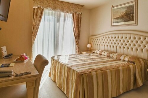 Внешний вид отеля Hotel Conchiglia в Червии, фото 3