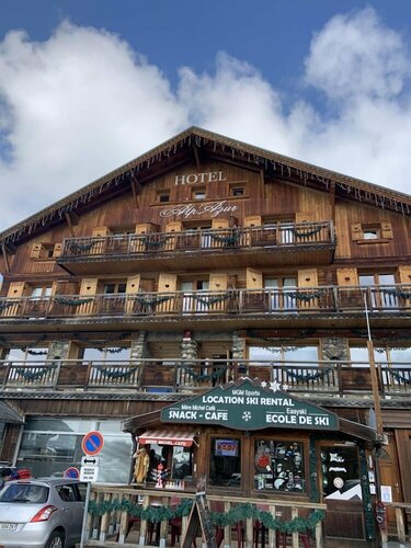 Гостиница Alp'Azur Hotel в Гренобле