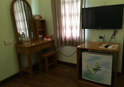 Гостиница Attran Hotel в Моламьяйне