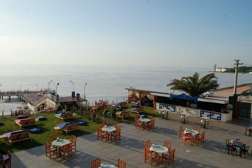 Гостиница Grand Koru Otel Beach в Чинарджике