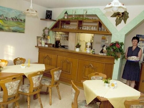 Гостиница Christel'S Pension And Cafe в Бранденбурге