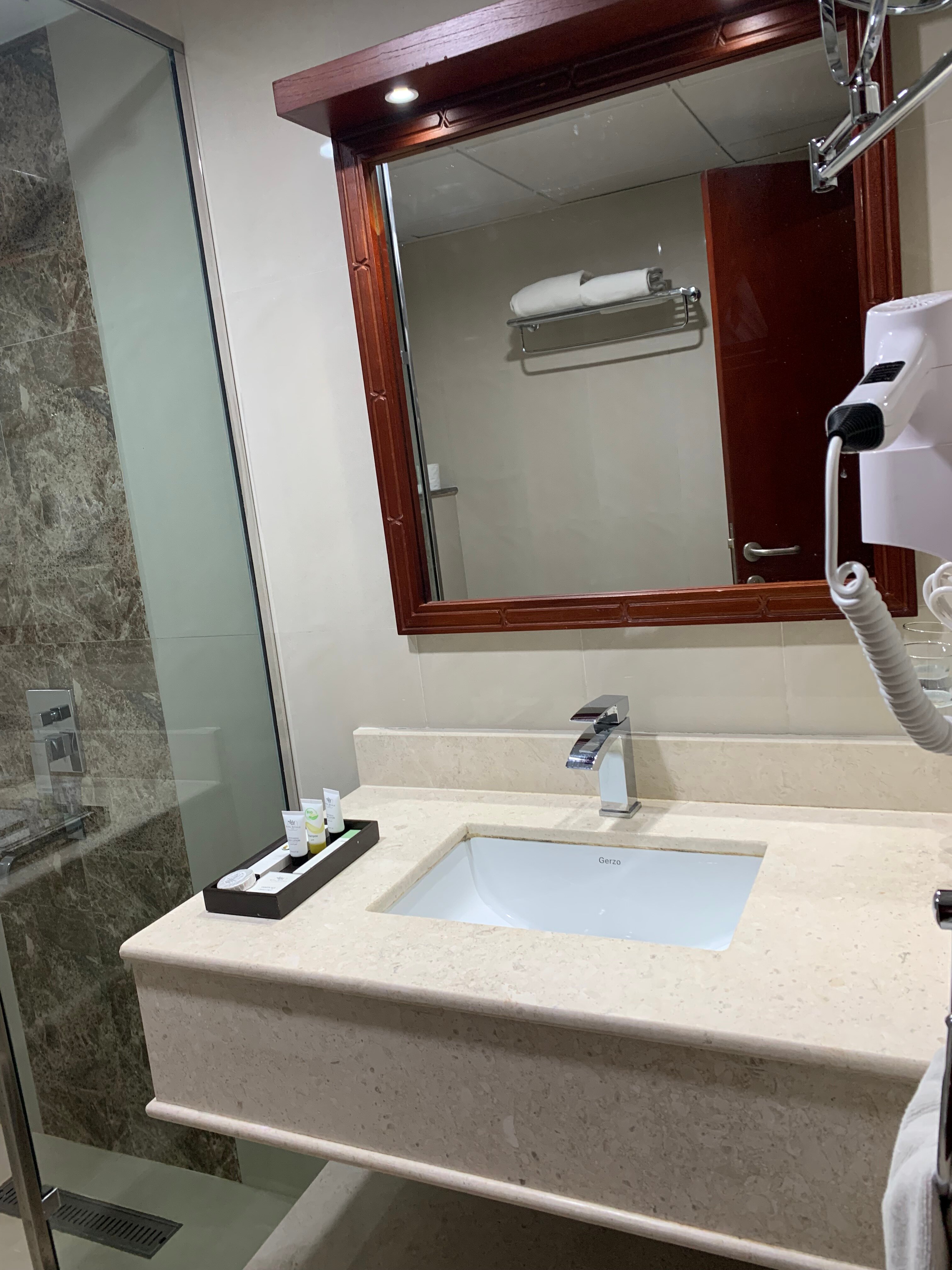 Фото Salalah International Hotel