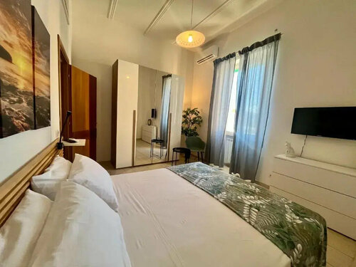 Гостиница DMC Residence в Анцио