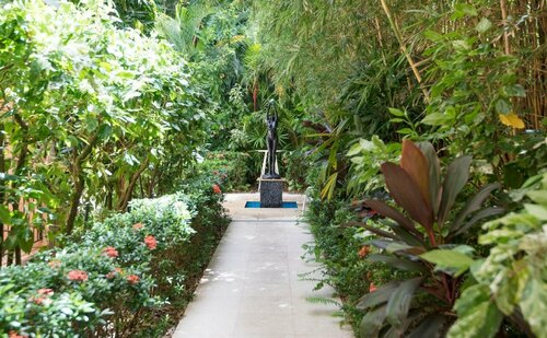 Гостиница Martinique on Macrossan в Порту-Дугласе