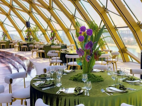 Гостиница voco Dubai Monaco Heart of Europe в Дубае