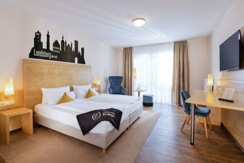 Гостиница Landhotel Endhart в Ландсберге-на-Лехе