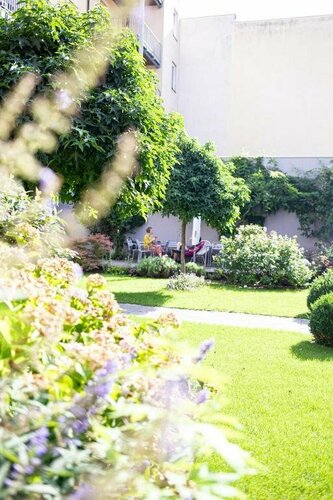 Гостиница Hotel Stadthaus в Эрлангене