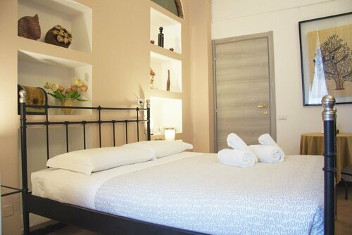 Гостиница 7 Archi Bed & Breakfast в Комо