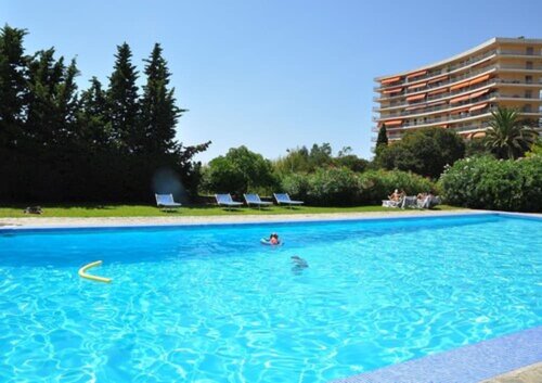 Гостиница Sun Beach Hôtel в Аяччо