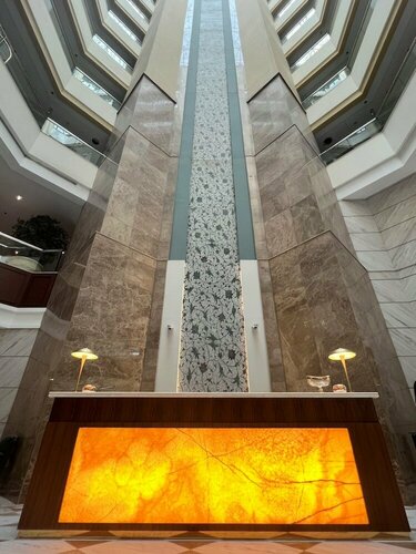 Гостиница City Seasons Suites Dubai в Шардже