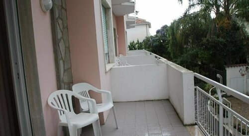 Гостиница Hotel Helios в Диано-Марине