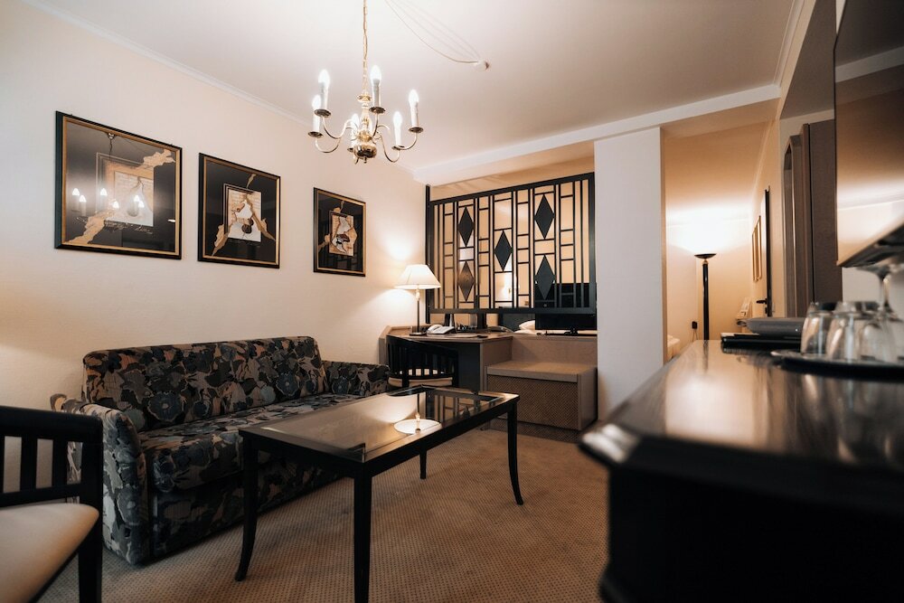 Фото Hotel Viktoria