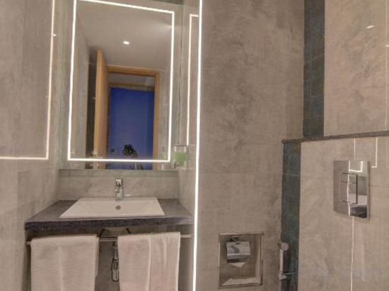 Фото 7 Apple Hotel Nashik