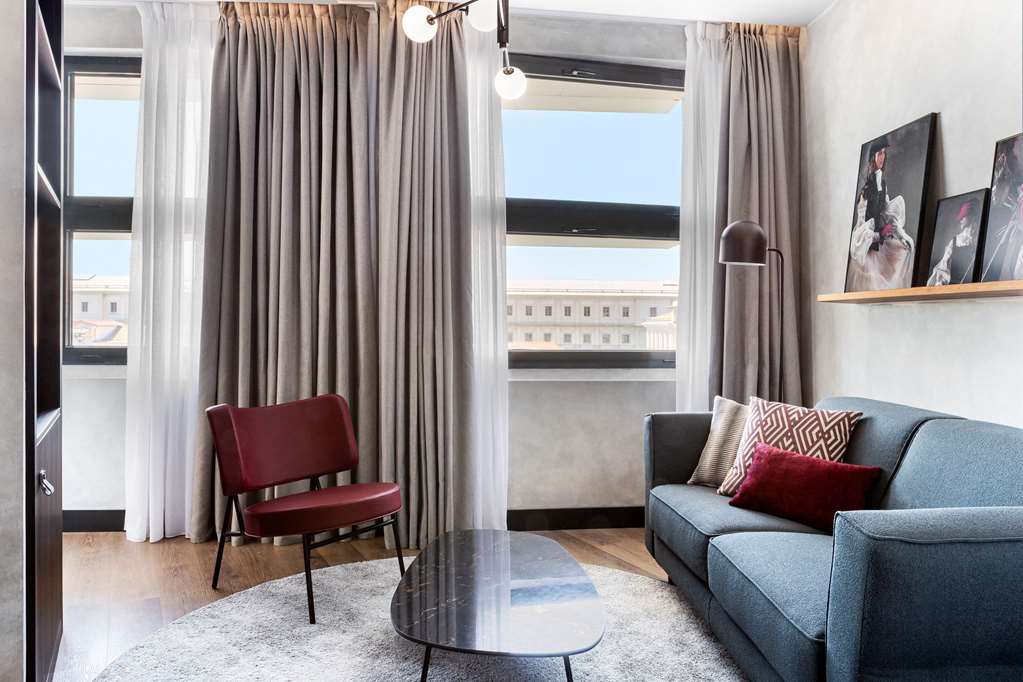 Фото Radisson Red Madrid