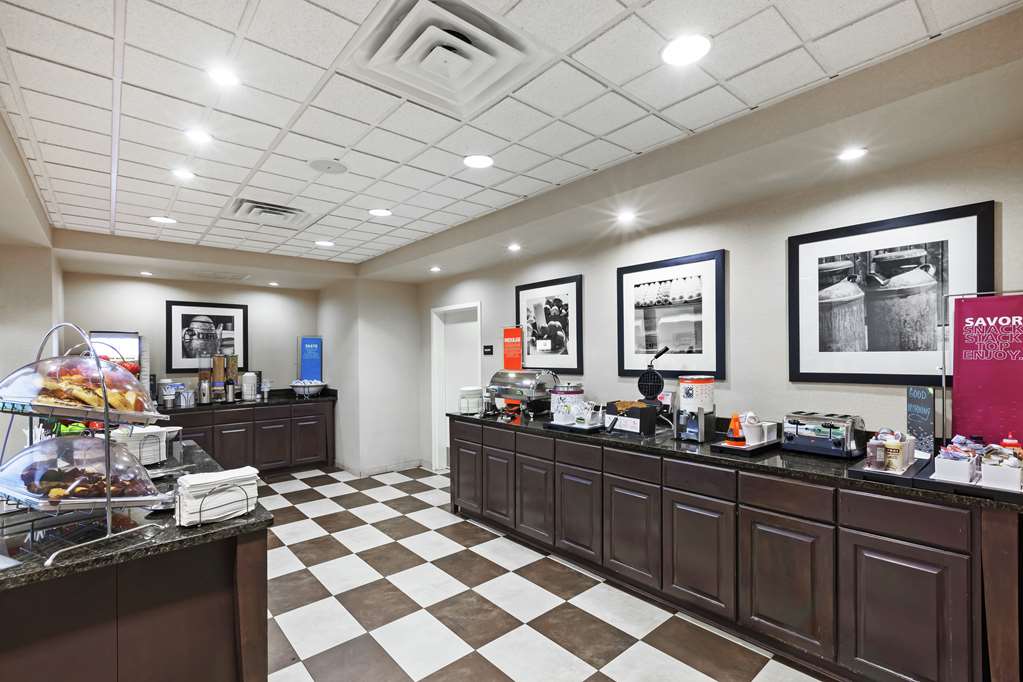 Фото Hampton Inn & Suites Shreveport/Bossier City Airline Dr, La