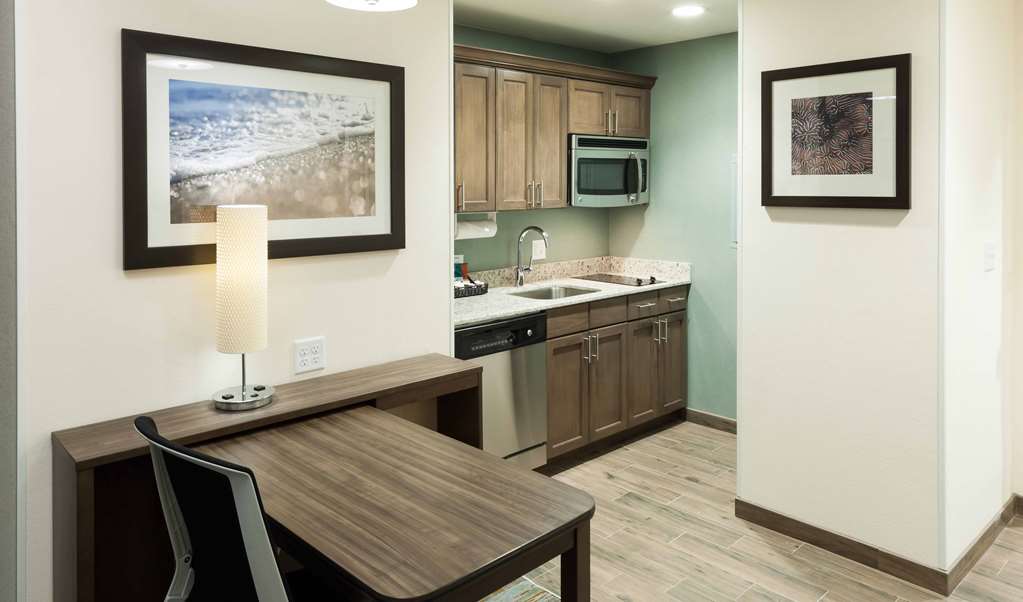 Фото Homewood Suites by Hilton Cape Canaveral-Cocoa Beach