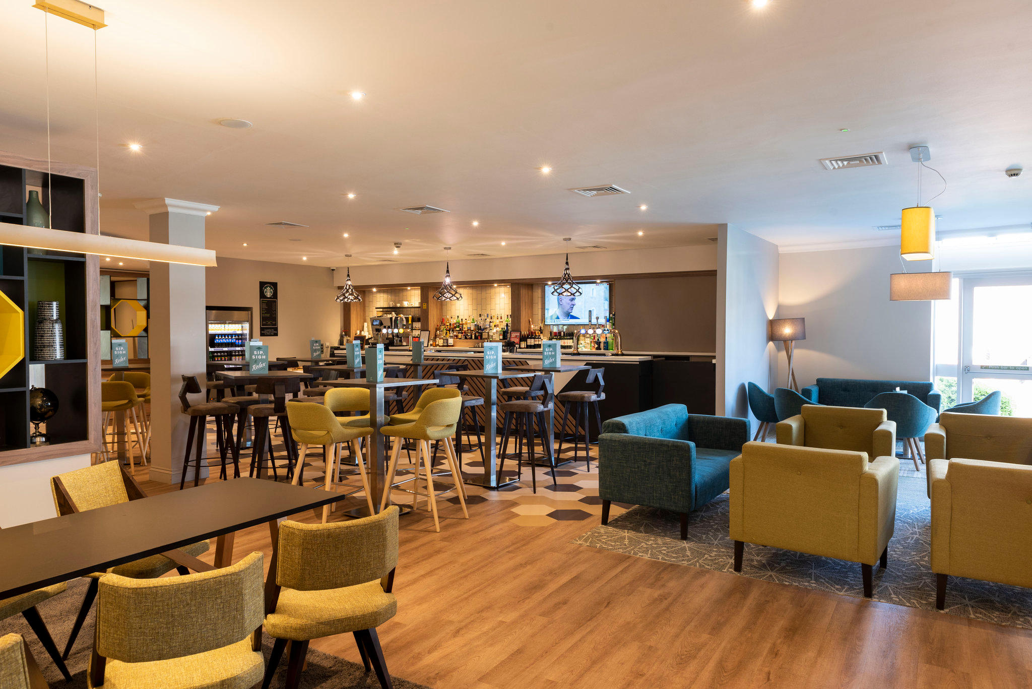 Фото Holiday Inn Birmingham M6 Jct7
