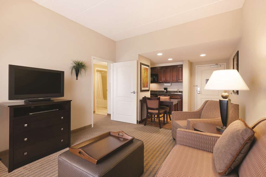 Фото Homewood Suites by Hilton Minneapolis/St. Paul-New Brighton