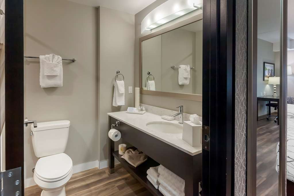 Фото Best Western Premier Northwood Hotel