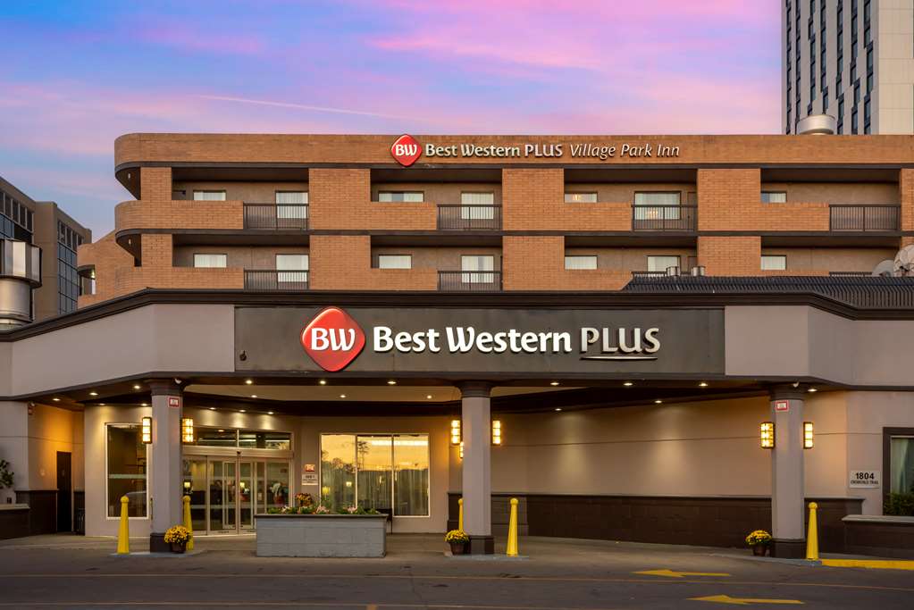 Фото Best Western Plus Village Park Inn
