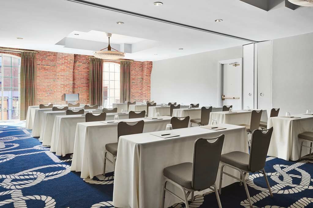 Фото Graduate Annapolis