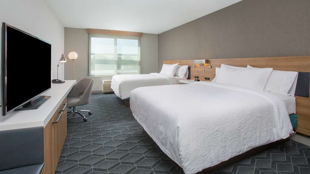 Фото Hilton Garden Inn Oakland/San Leandro