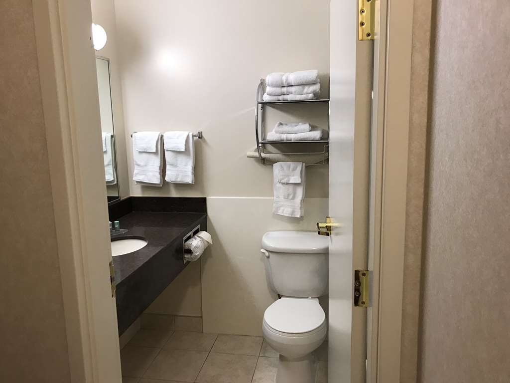 Фото Best Western Thunder Bay Crossroads