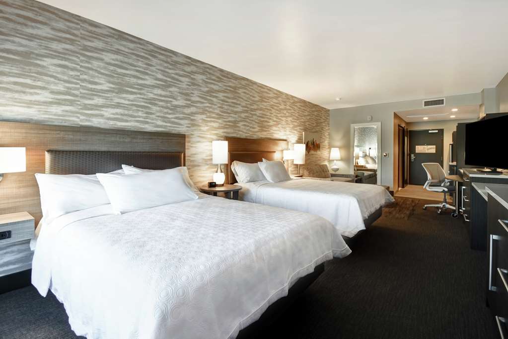 Фото Home2 Suites by Hilton Los Angeles Montebello