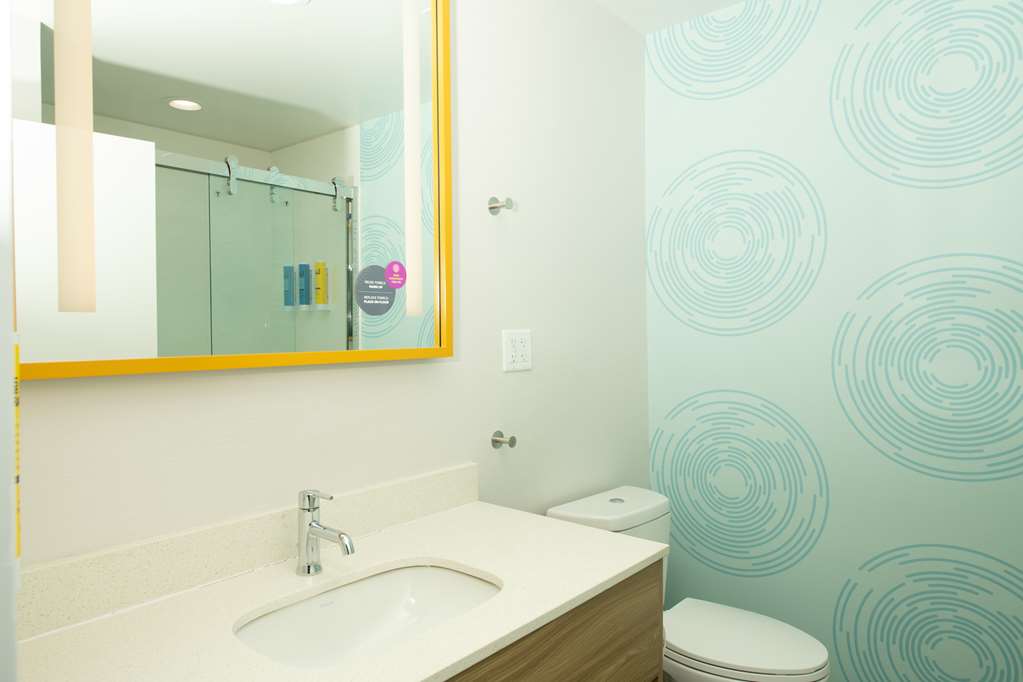 Фото Tru by Hilton The Colony Dallas