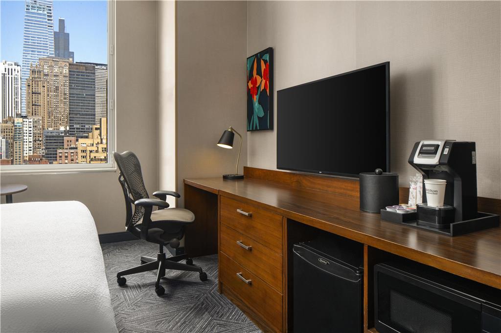 Фото Hilton Garden Inn New York/Midtown Park Avenue