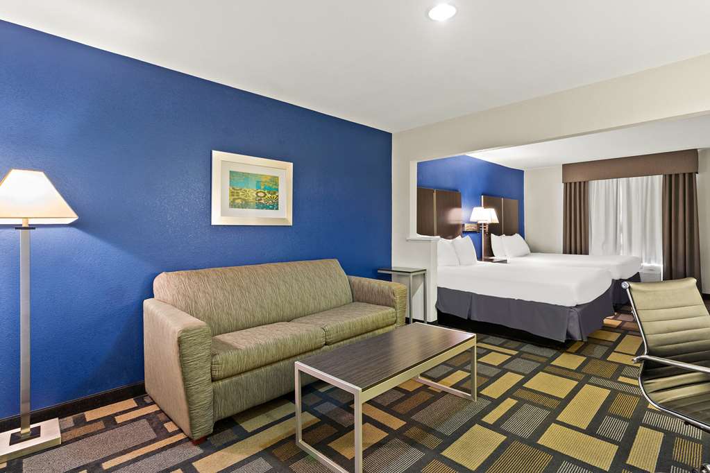 Фото Best Western Galleria Inn & Suites