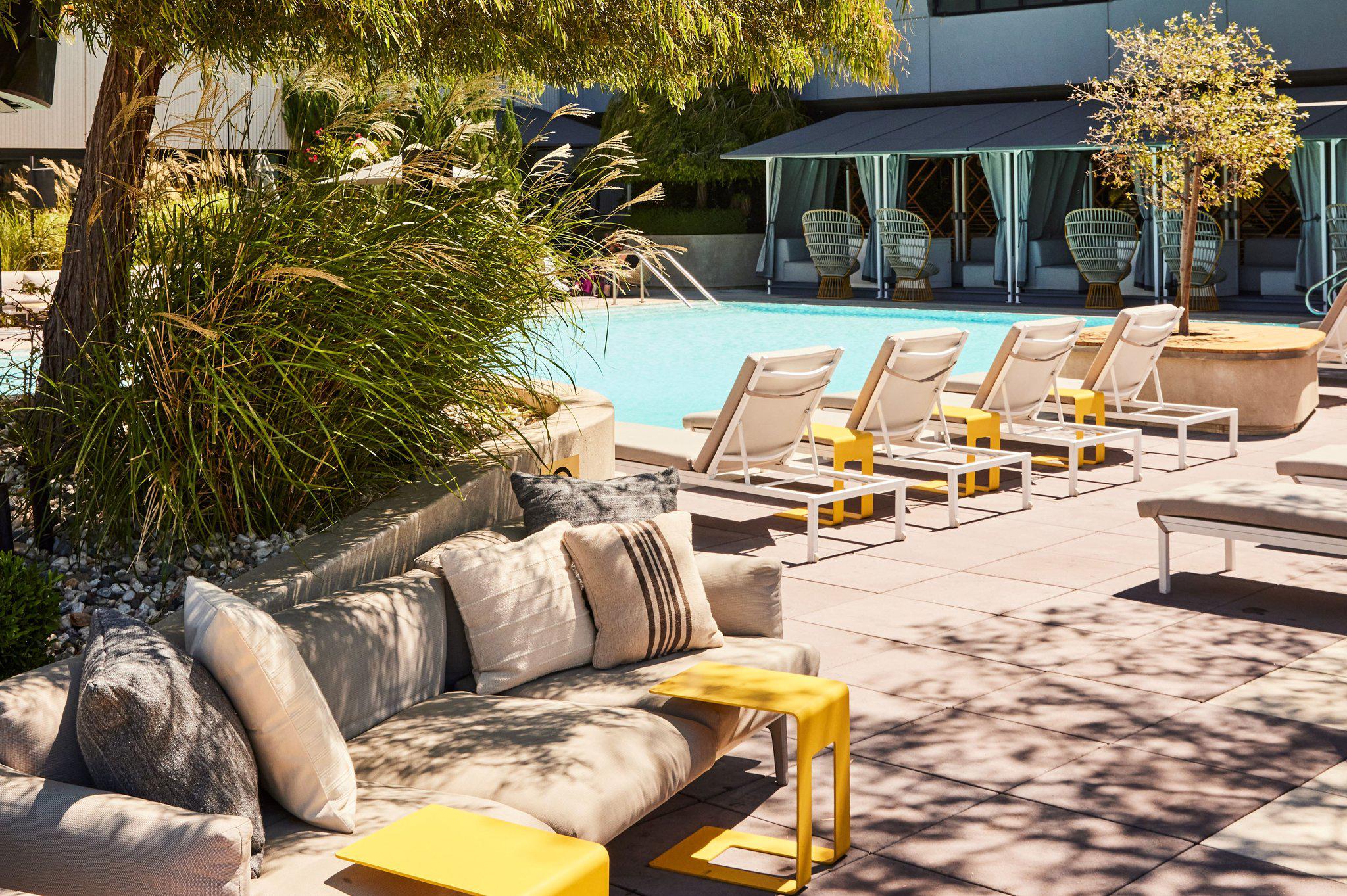 Фото Kimpton Sawyer Hotel, an Ihg Hotel