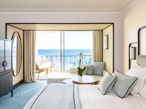 Гостиница Mondrian Cannes в Каннах
