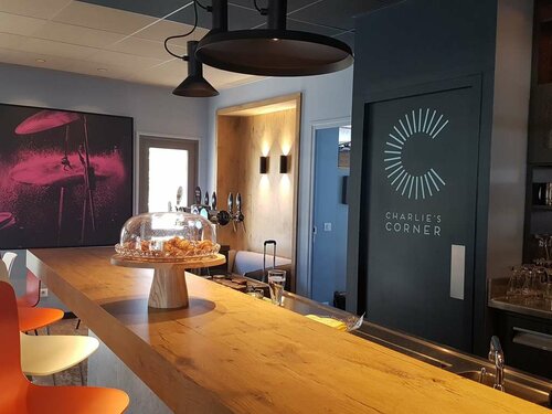 Гостиница Ibis Melun Hotel в Даммари-ле-Лис