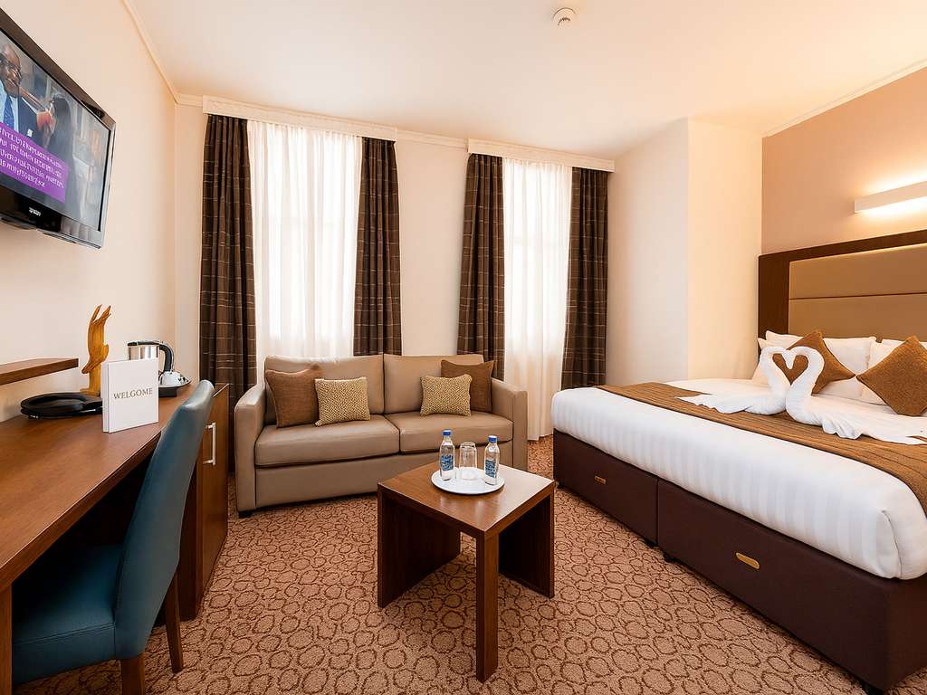 Фото Mercure London Hyde Park Hotel