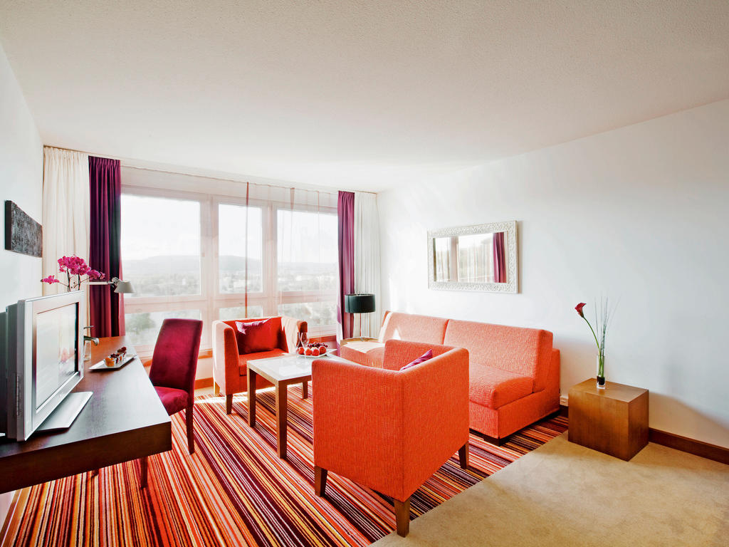 Фото Moevenpick Hotel Zurich Airport