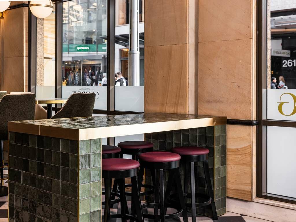 Фото Mantra 2 Bond Street Sydney