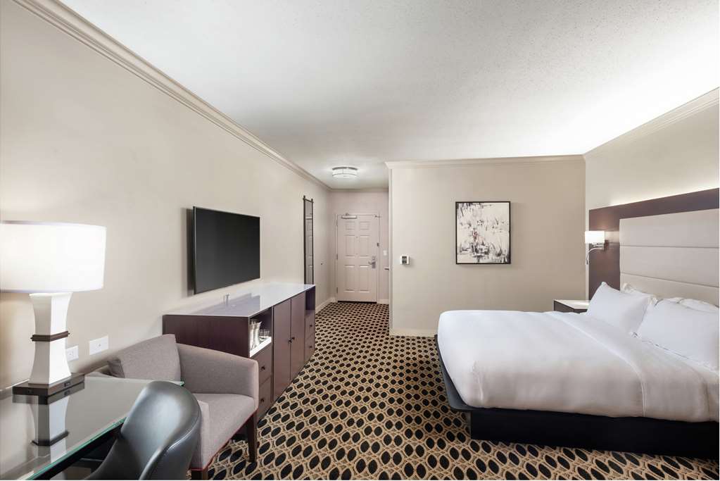 Фото Hilton Columbia Center