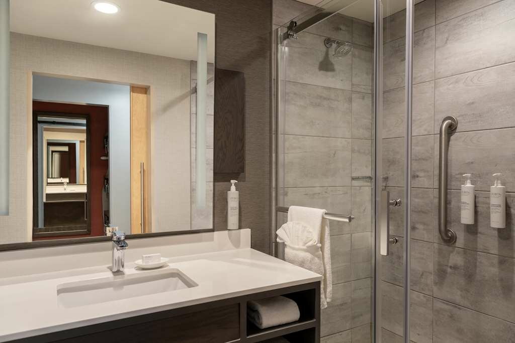 Фото Hilton Garden Inn Fredericton