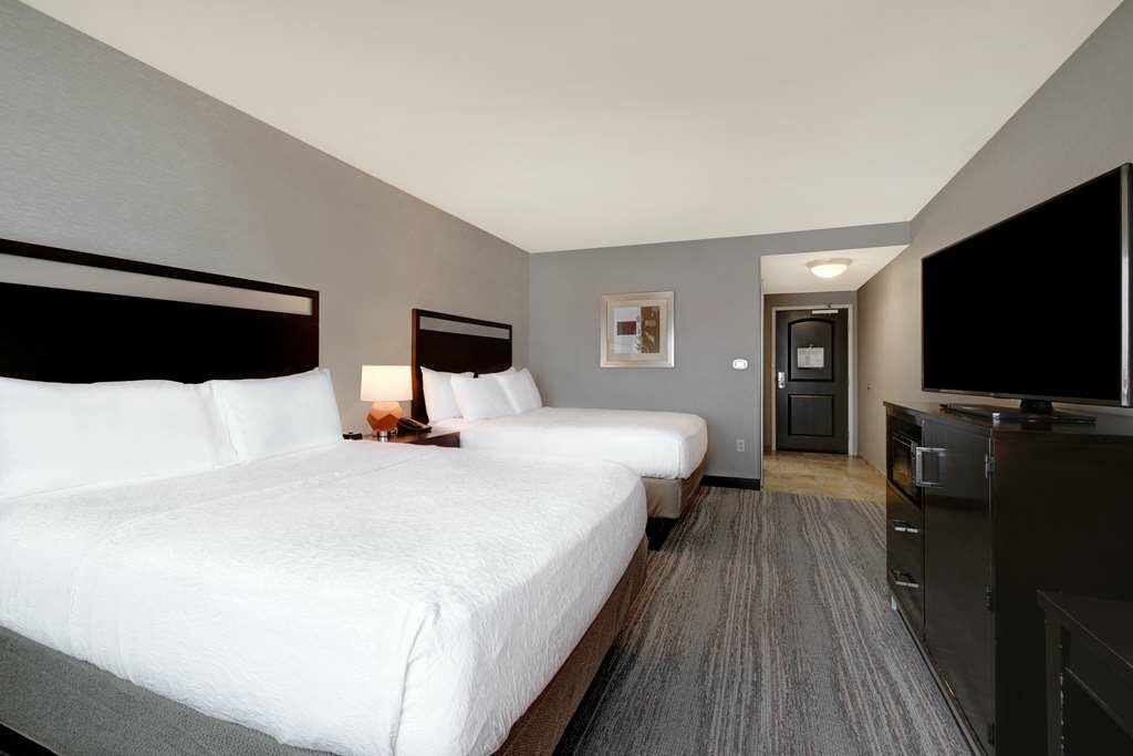 Фото Hampton Inn & Suites Seattle/Federal Way