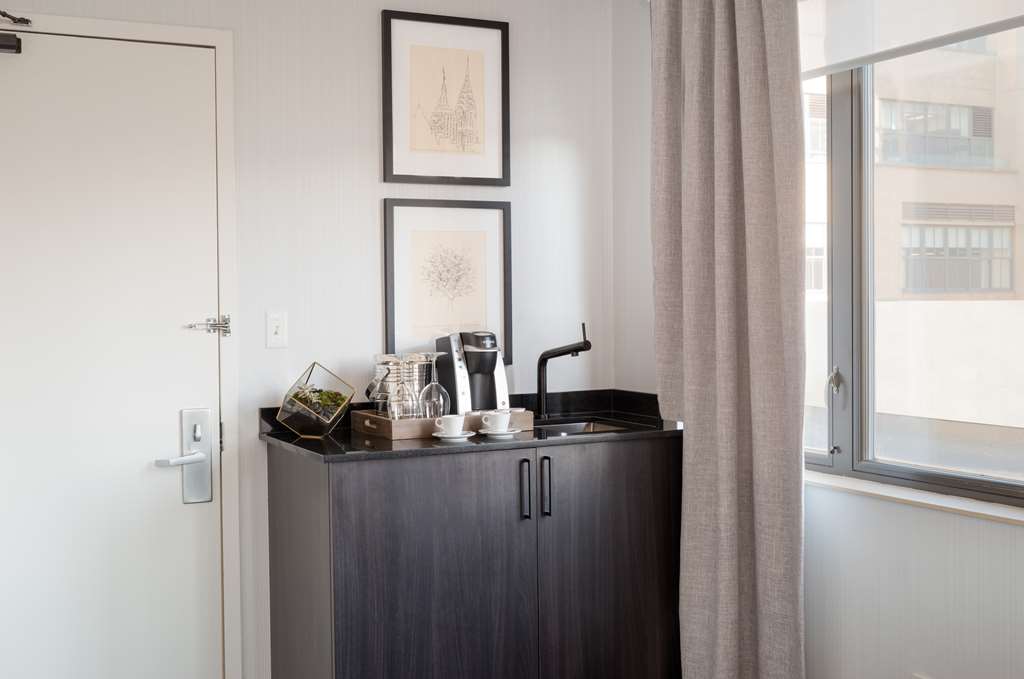 Фото Hilton Garden Inn Tribeca