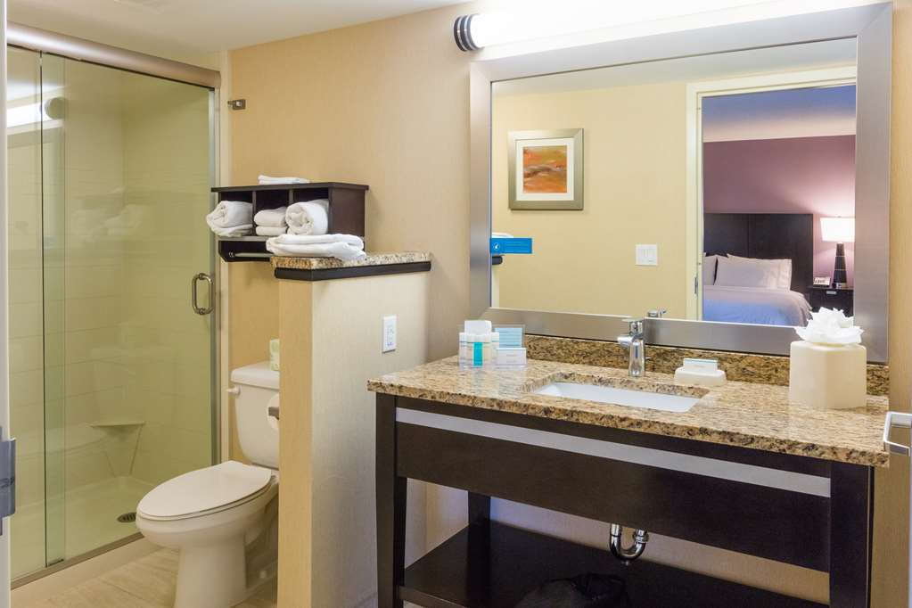 Фото Hampton Inn Daytona Beach/Beachfront