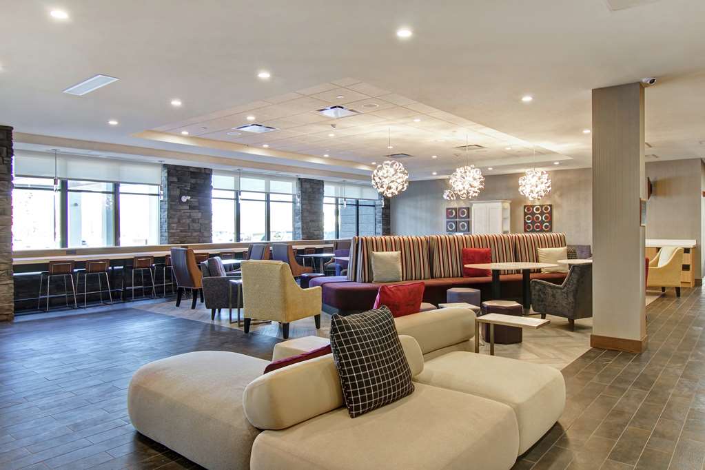 Фото Home2 Suites by Hilton Edmonton South