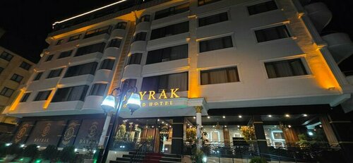 Bayrak Grand Hotel