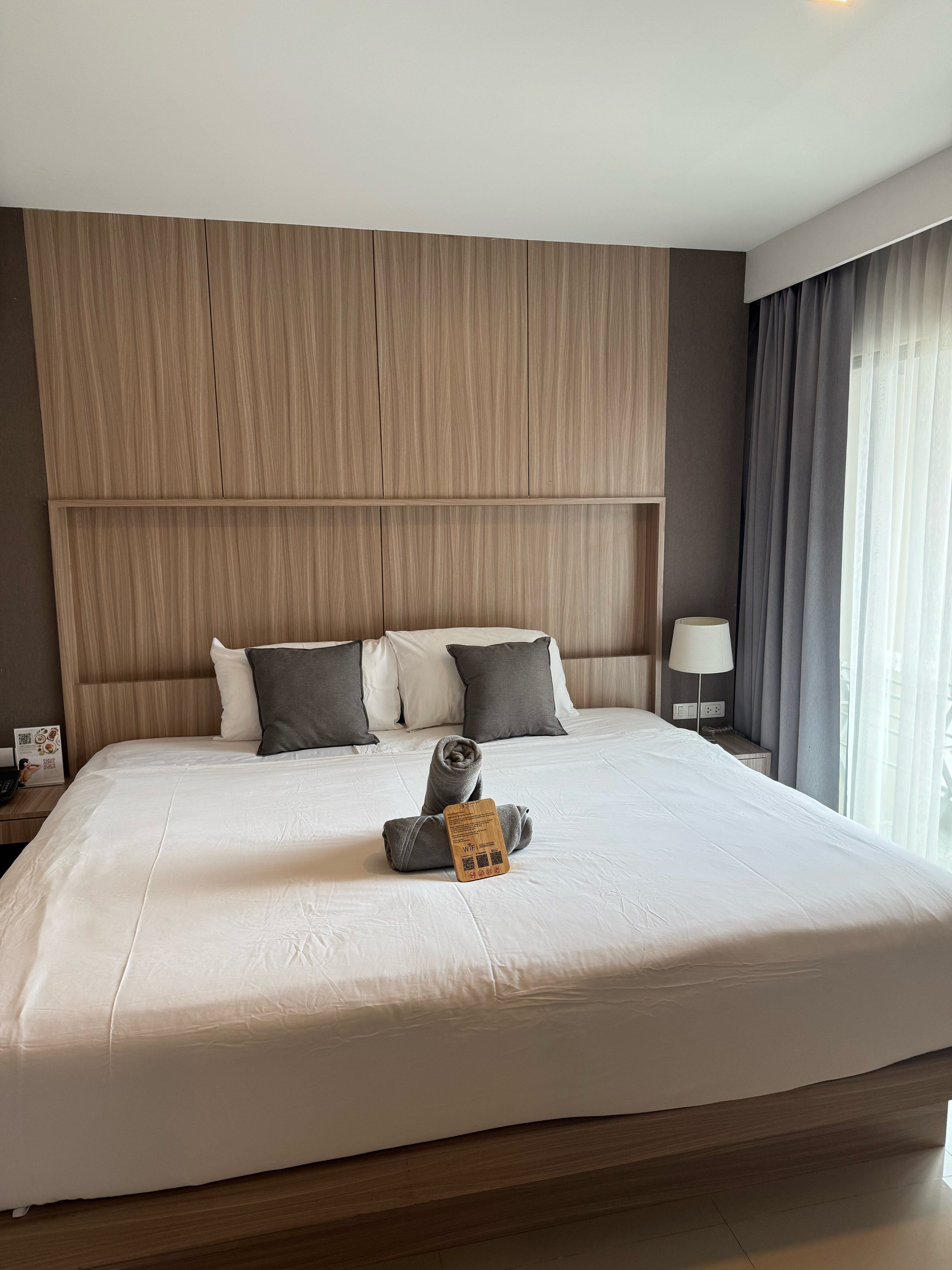 Фото Patong Bay Residence