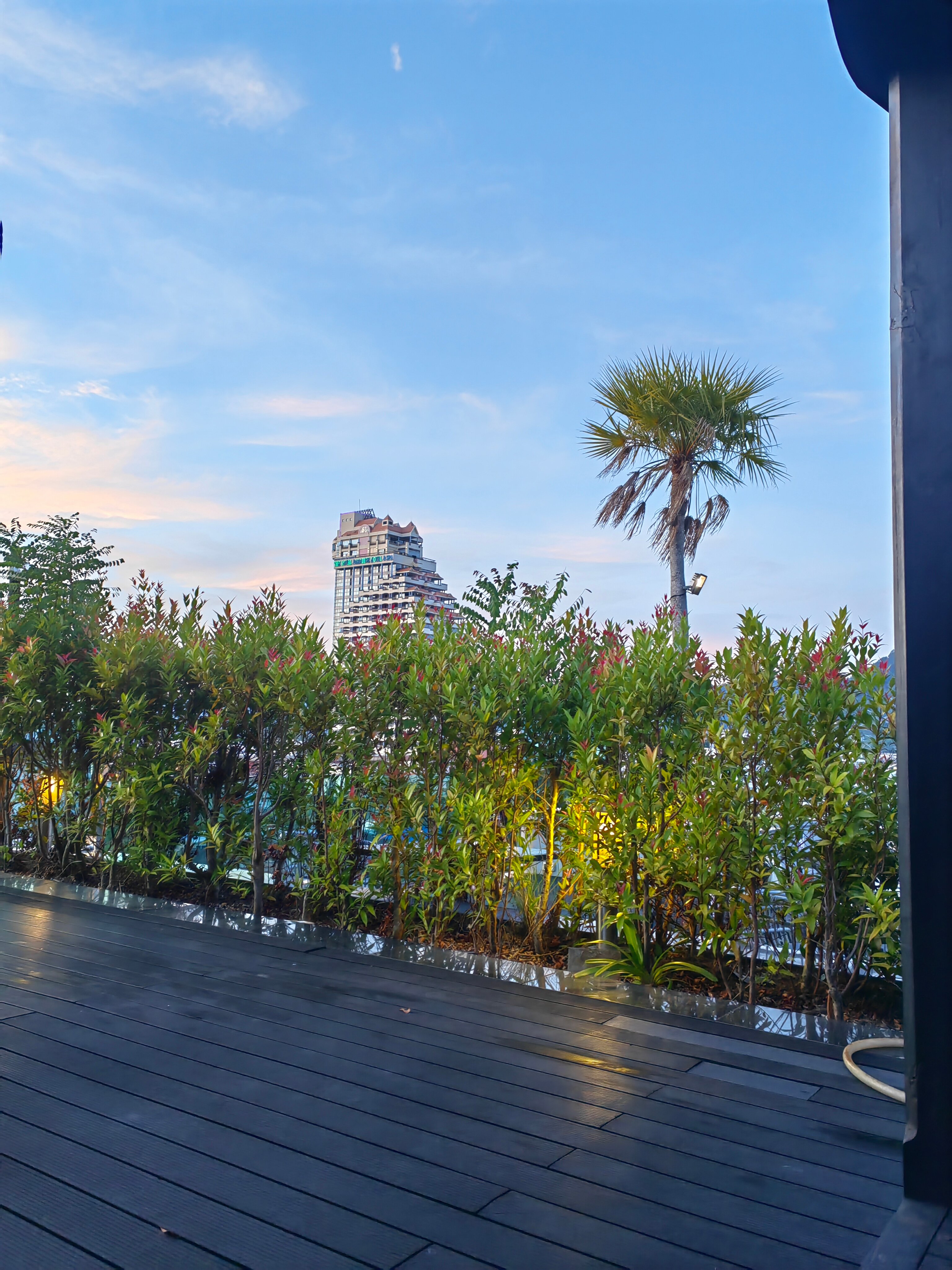 Фото Best Western Patong Beach