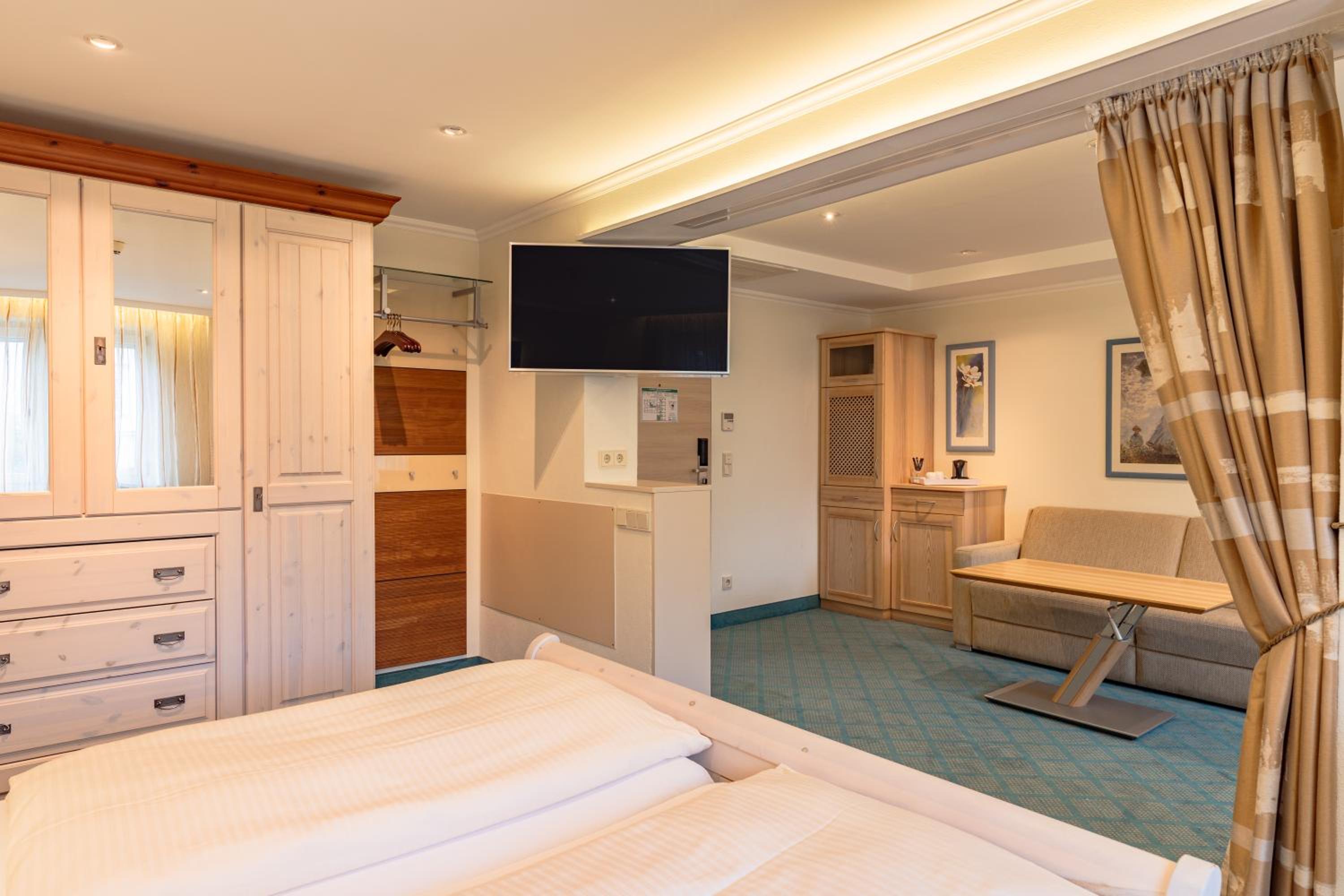 Фото Parkhotel Crombach